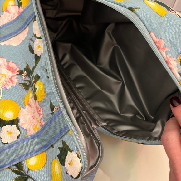 VICTORIA'S SECRET Cooler Tote Lemon Blue Logo With Pockets - Picture 5 of 7